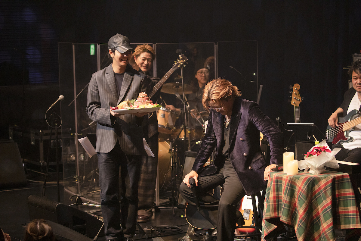 KAZ、33歳誕生日のビルボードライブレポの画像