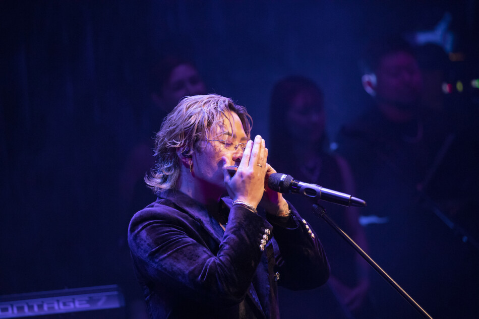 KAZ、33歳誕生日のビルボードライブレポ