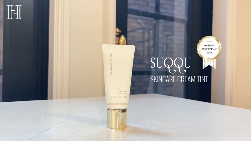 小嶋陽菜、2025年のベストコスメを紹介の画像