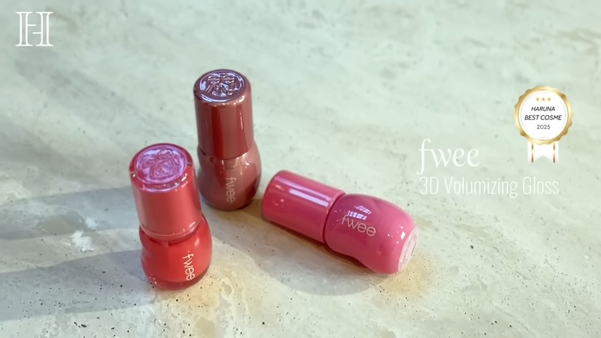 小嶋陽菜、2025年のベストコスメを紹介の画像