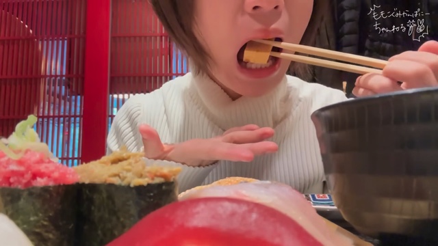 金沢を一人旅するモモコグミカンパニー