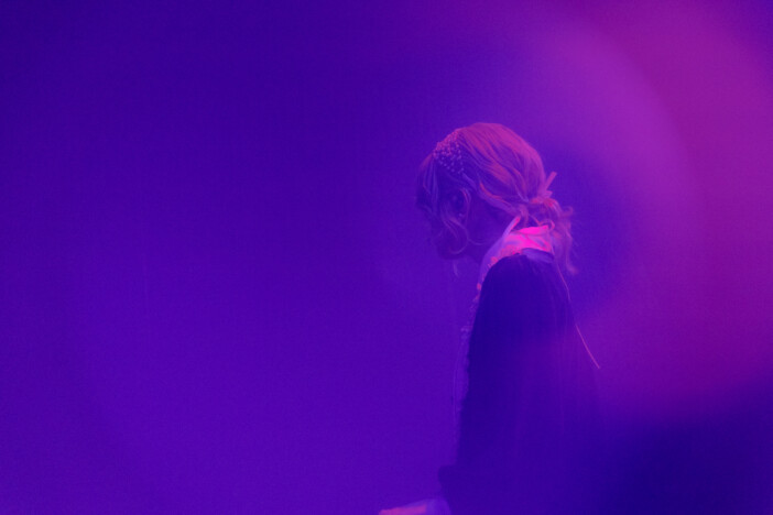 なるみや、ロスとの共演が実現した一夜にーー『秘密のティーパーティー』で示したライブ表現の成熟