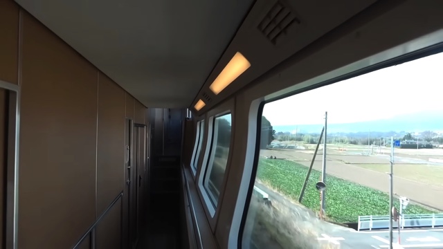 スーツが紹介した寝台特急『カシオペア』のツアー