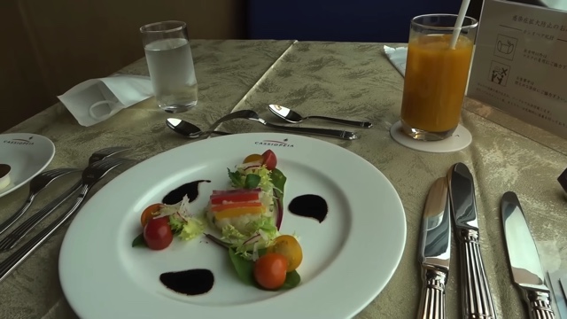 スーツが紹介した寝台特急『カシオペア』のツアー