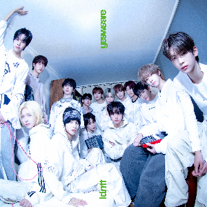 idntt『yesweare』ジャケット写真