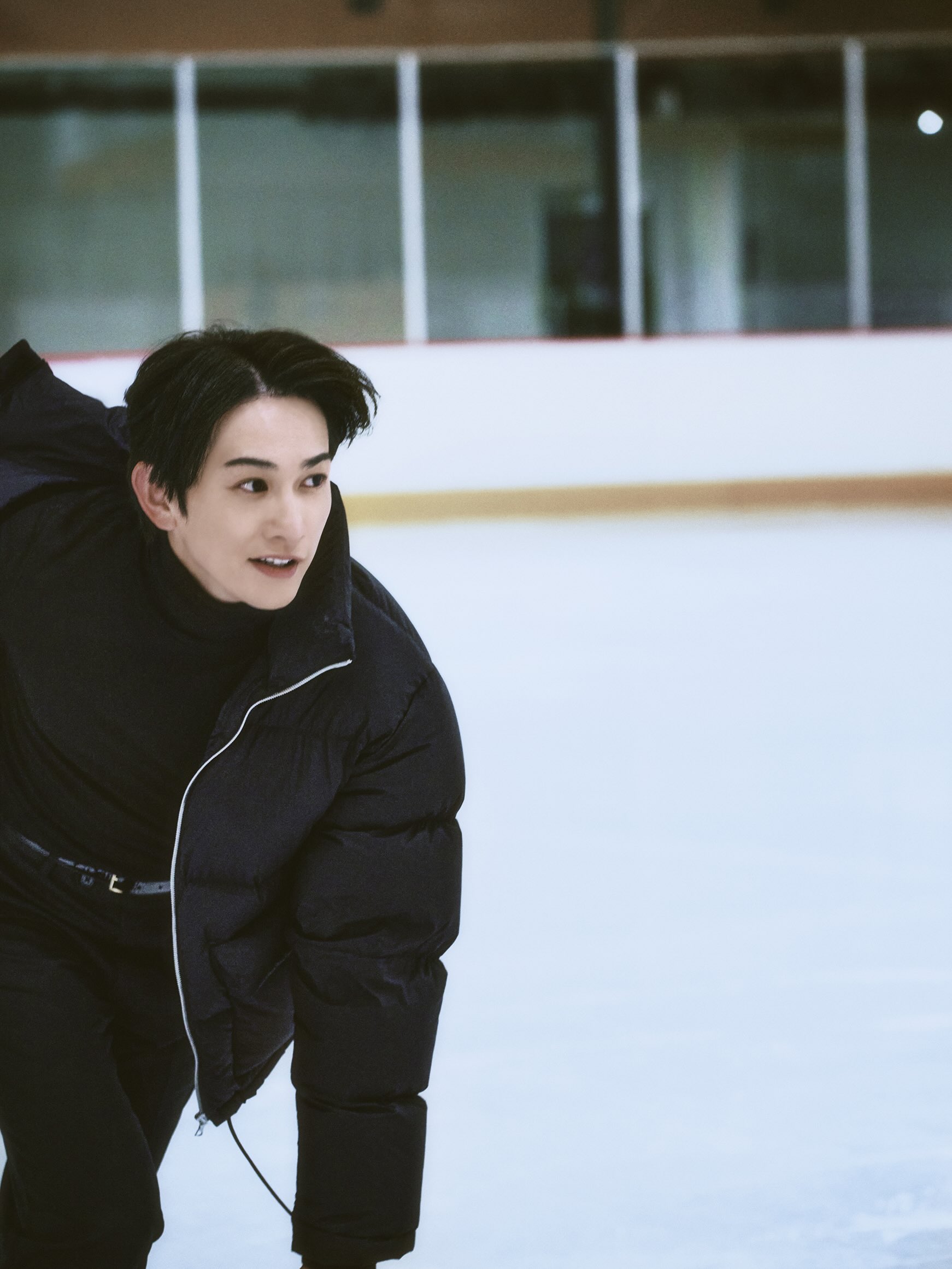 町田啓太、6年ぶり写真集の画像