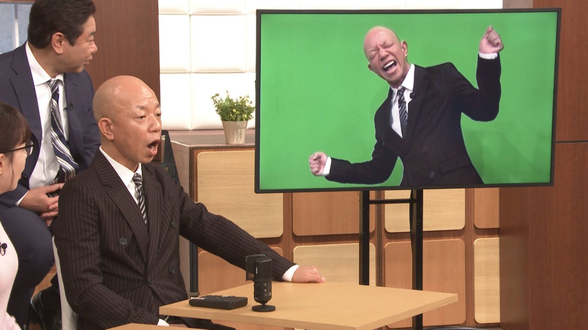 AI小峠が貯金額と持ちネタを披露？