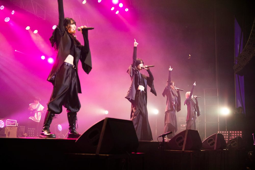 ExWHYZ ライブ写真