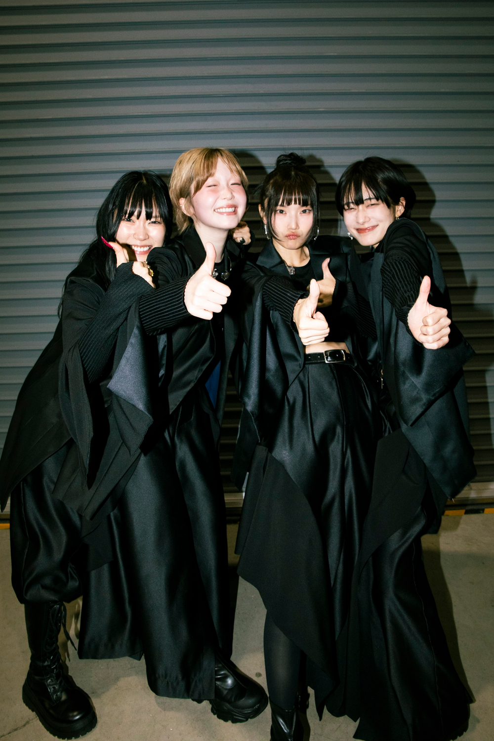 ExWHYZ ライブ写真