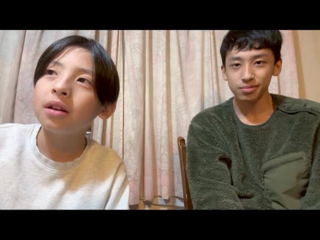 梶原雄太の長男＆次男が漫才を語る動画が微笑ましい　「パパが（M-1に）出てるのすごいよね、今考えたら」