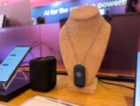 Lenovoネックレス型AIガジェットの可能性の画像