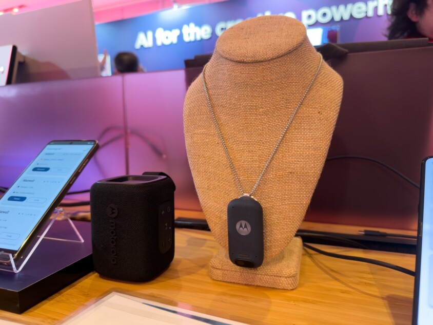 Lenovoネックレス型AIガジェットの可能性