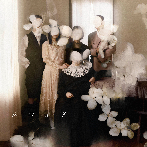 吉澤嘉代子『幽霊家族』ジャケット写真