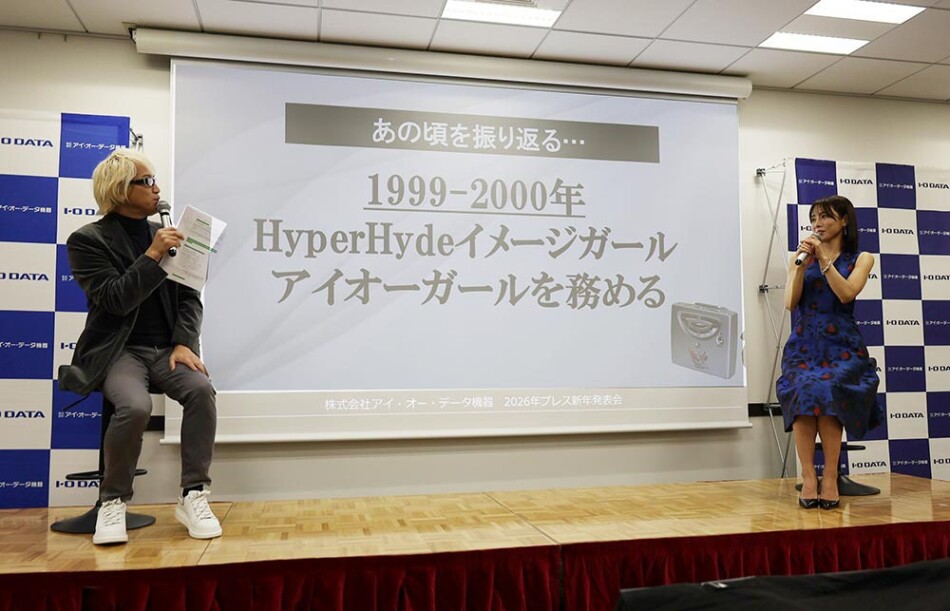 ゲストの釈由美子さんとやまだひさしによる、スペシャルトークショー
