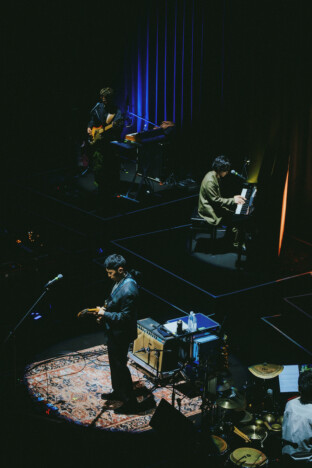 Bialystocksの音楽は公演毎に生まれ変わる