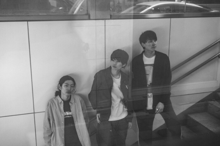 ミニマムジーク、冬の情景に寄り添う新曲「泣きぼくろ」配信リリース　やさしくも儚い歌声の1曲