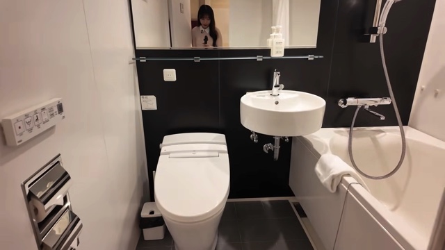 『NIPPONIA HOTEL 高野山 参詣鉄道』に泊まる鈴木優香