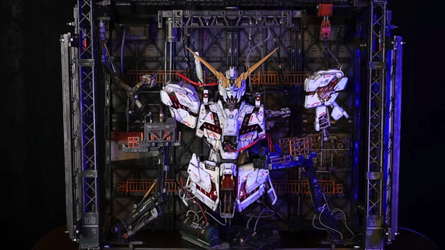 None Channelが自作したガンプラのインテリアライト