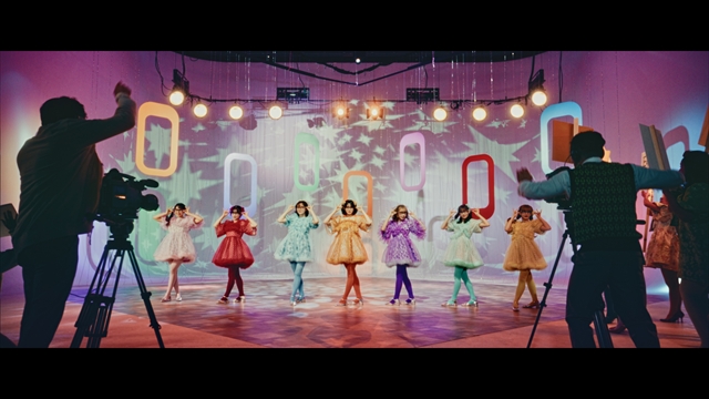 FRUITS ZIPPER「君と目があったとき」MVより