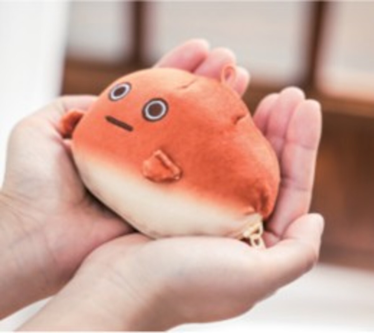 「からあげクン」「ネオバタくん」のポーチの画像