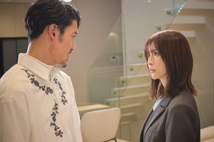 『おコメの女』“優香”長濱ねるの過去が明らかに　手相と“鷹羽”千葉雄大の関係が鍵か