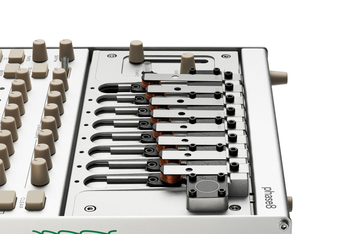 コルグが『phase8』を発表