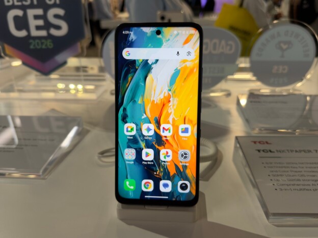 まるで紙のようなディスプレイ　『TCL NXTPAPER 70 Pro』は文字を読むのが楽しくなるスマホ