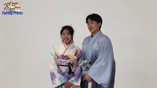 家族写真を撮影するうるしやま家