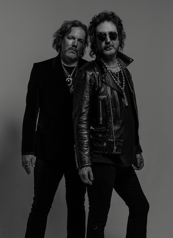 The Black Crowes、最新ALより新曲配信