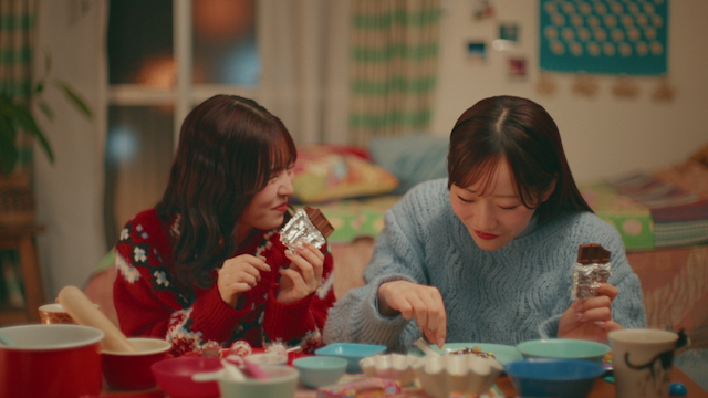 『meiji♡FRUITS ZIPPER 〜ピュアな想いはピュアなチョコで〜』メイキングより