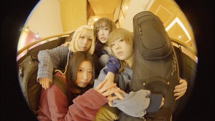 チャットモンチー、SHISHAMOに続く期待のガールズバンドは？　ちゃくら、らそんぶる……今押さえておきたい4組を紹介