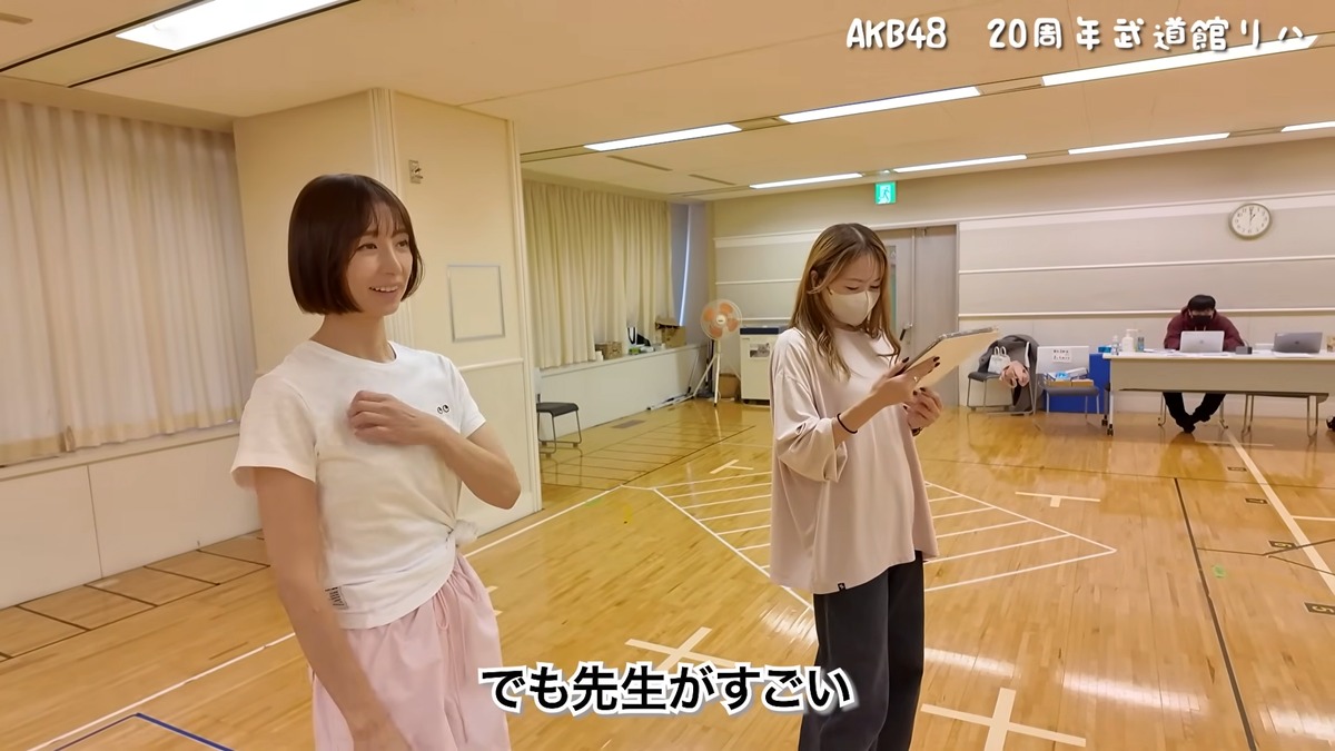 篠田麻里子 公式YouTubeチャンネルより