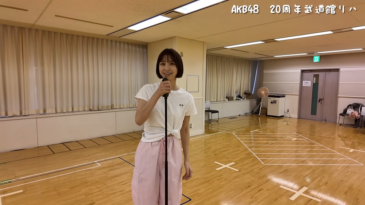 篠田麻里子 公式YouTubeチャンネルより