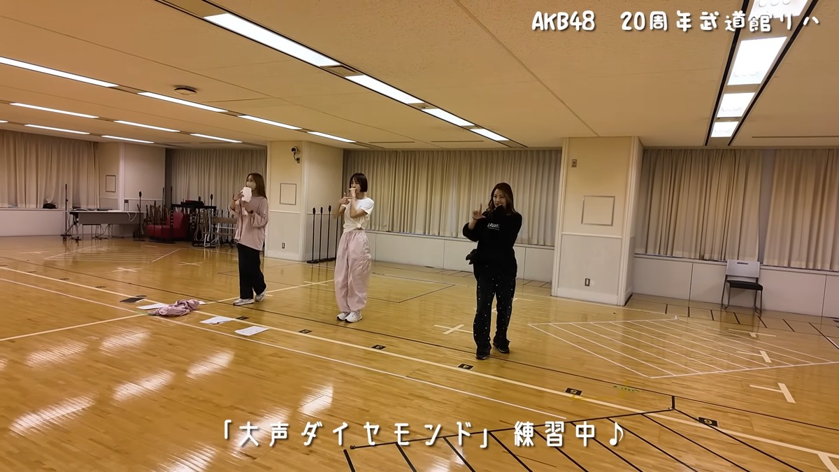 篠田麻里子 公式YouTubeチャンネルより