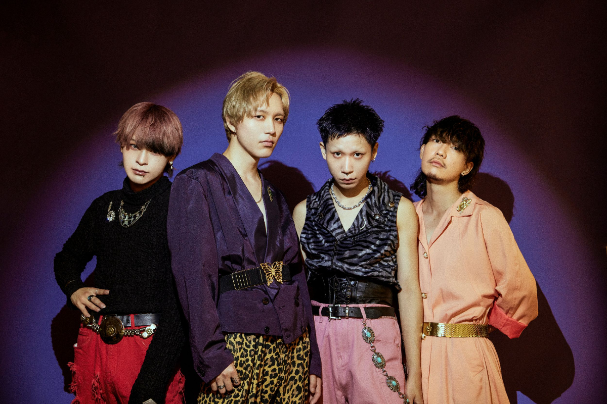 猫背のネイビーセゾン、全国ツアー開催