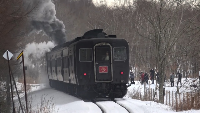 スーツが北海道を横断する様子