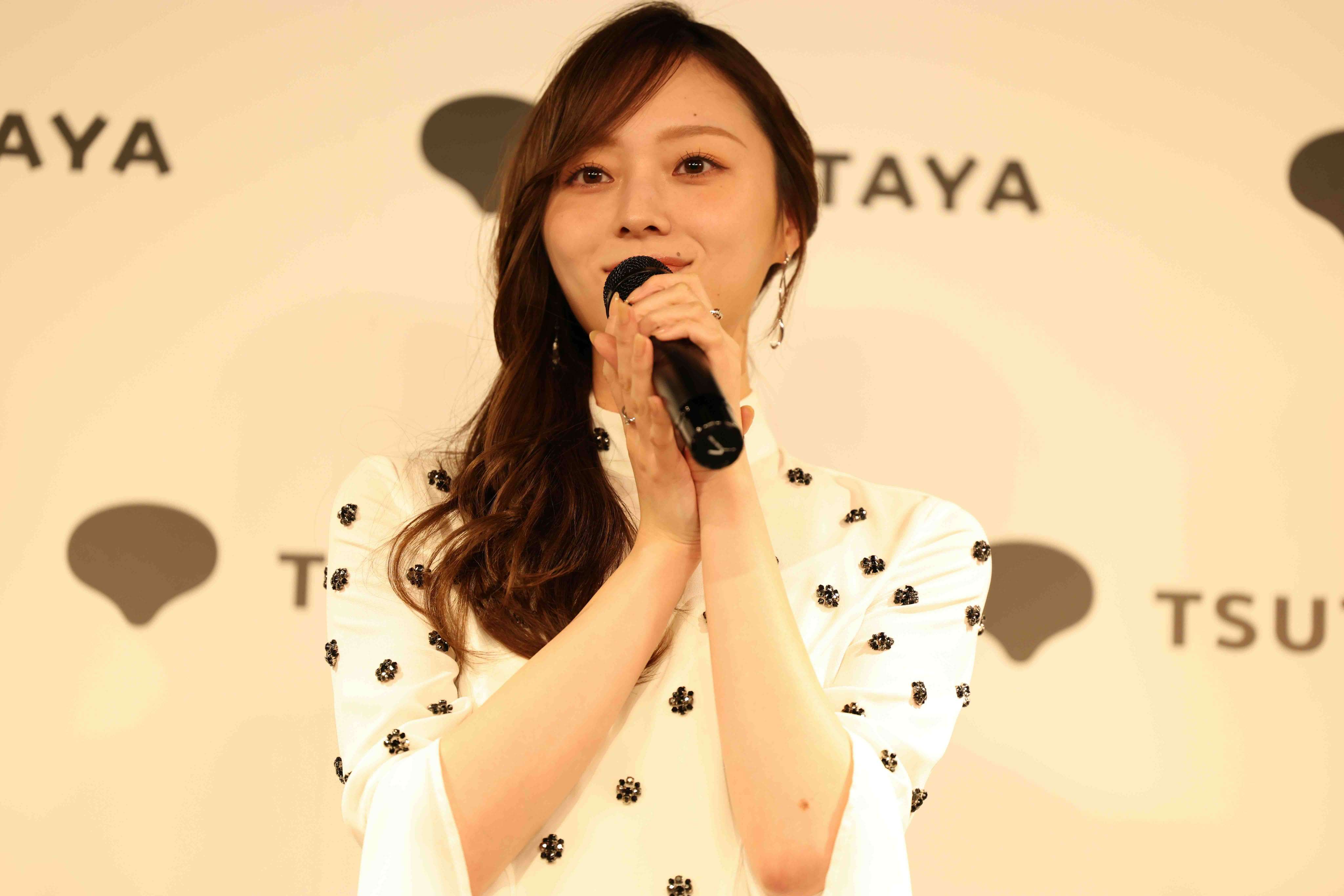 乃木坂46梅澤美波 2nd写真集 記者会見レポの画像