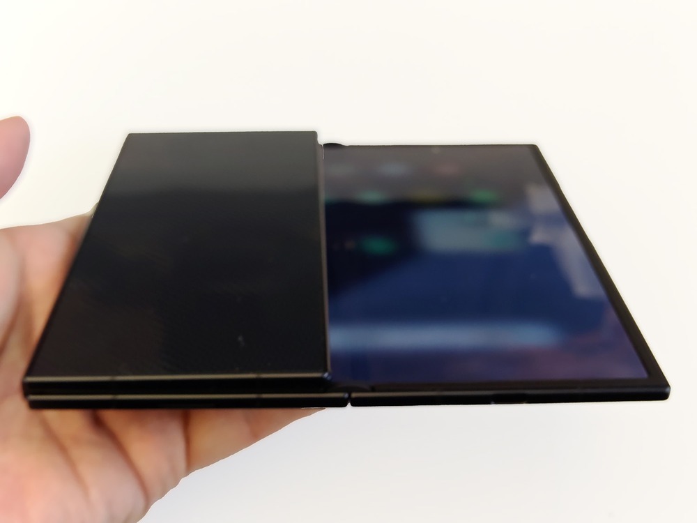 まず1枚目を開く