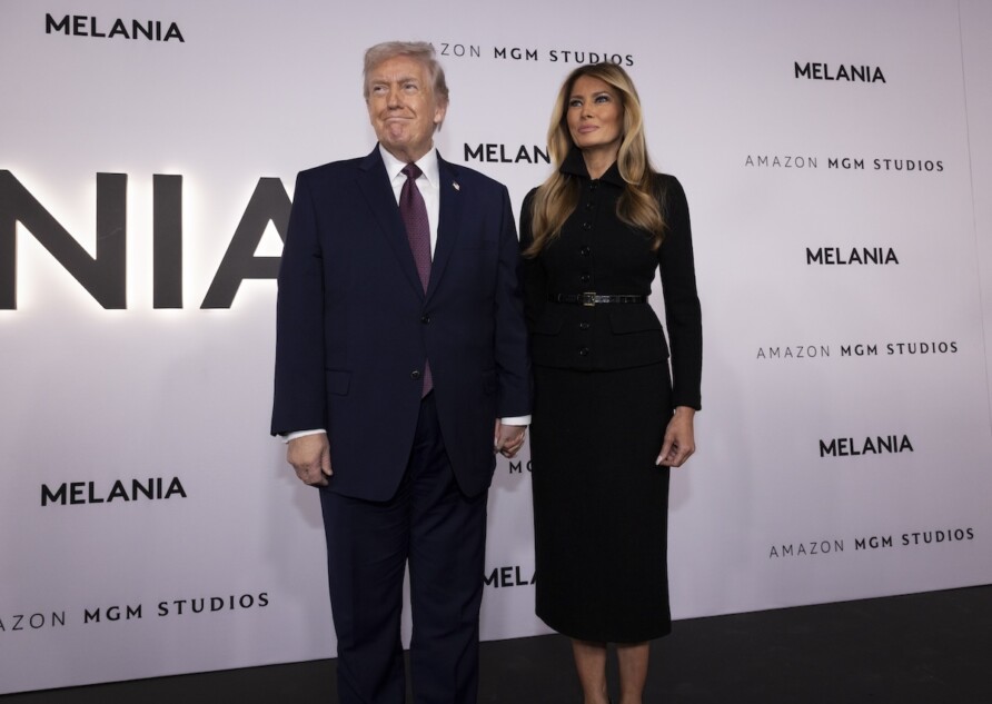 トランプ大統領夫妻、ワールドプレミア出席