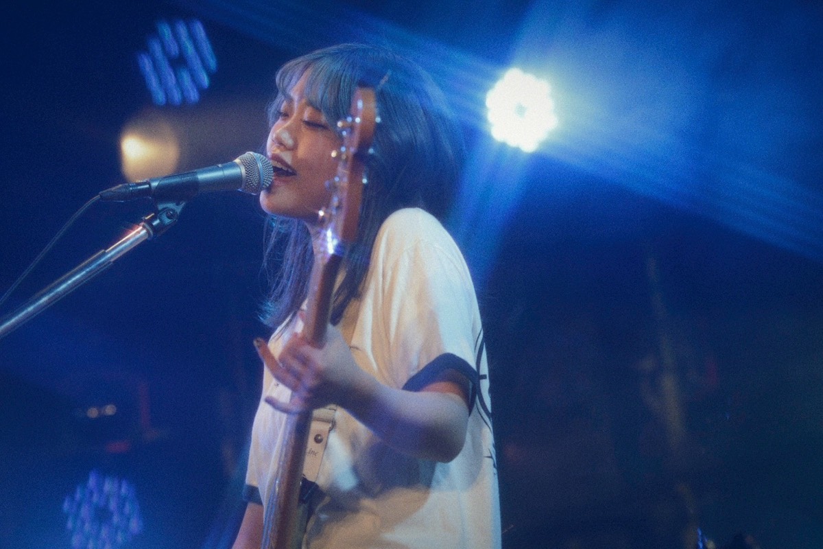 『UNFAIR RULE “ひびのかけら” tour』（撮影＝山本絢子）