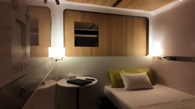 関西国際空港のカプセルホテル