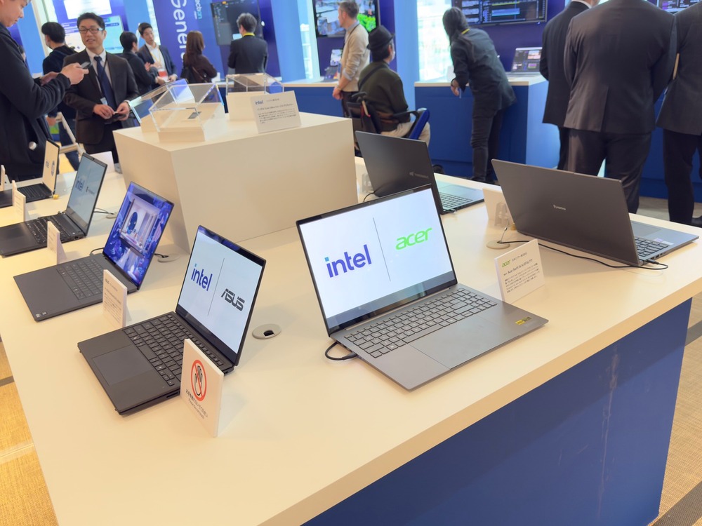 展示されているAIPC