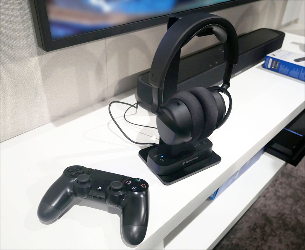 、プレイステーションと組み合わせて5.1chのゲームのデモ