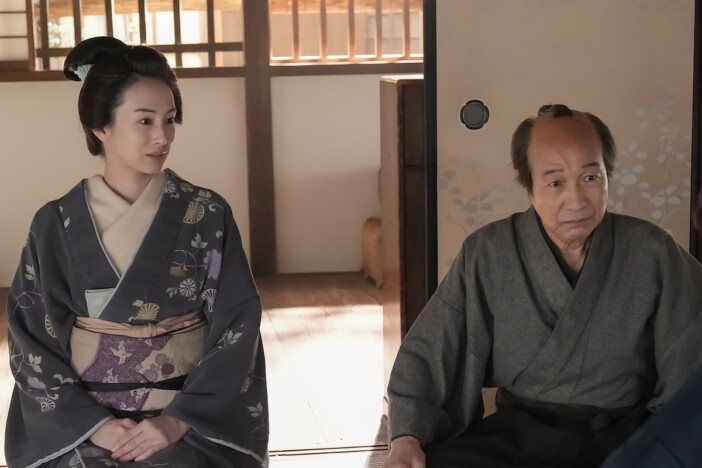 『ばけばけ』第92話、タエ（北川景子）と勘右衛門（小日向文世）が熊本行きを説明される