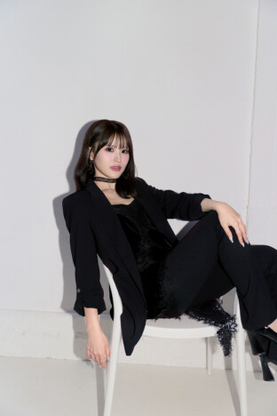 夜々、1stアルバムよりNight Tempoコラボ楽曲「Nonsense」先行配信　Night Tempoのバースデー公演に出演も