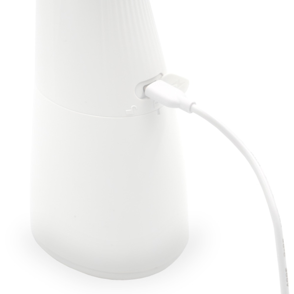 ウルトラファインバブルフロッサーで口腔ケアの画像