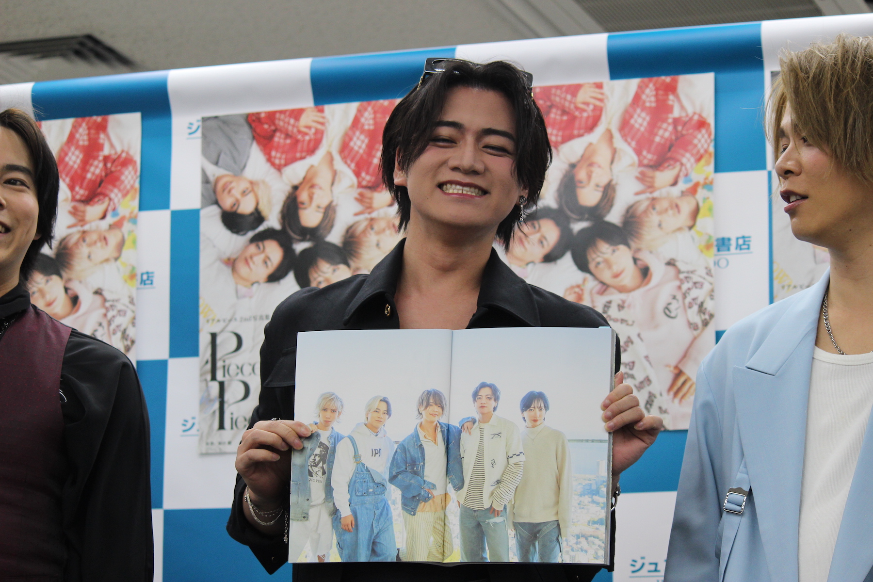 リアルピース（撮影＝渡辺彰浩）