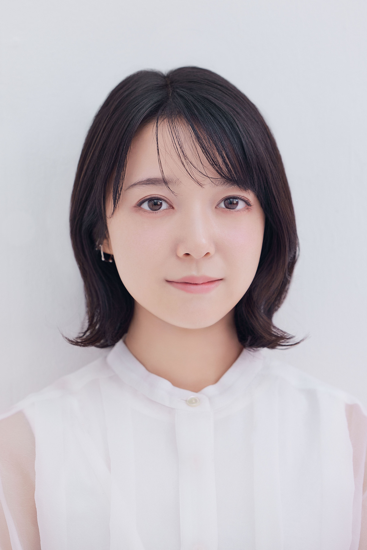 上白石萌音エッセイ集『そもそも』刊行決定の画像