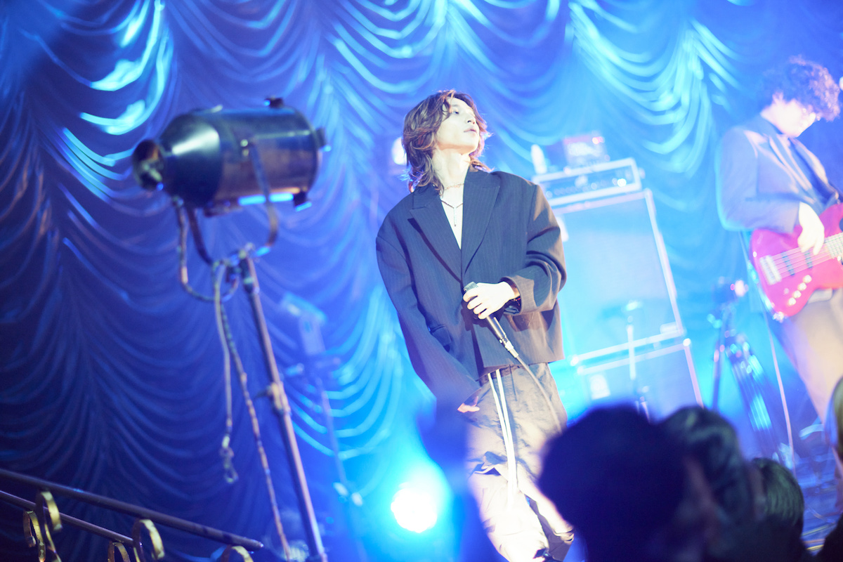 『アンと私 NARCISM TOUR 2025-2026』(撮影=村井香)