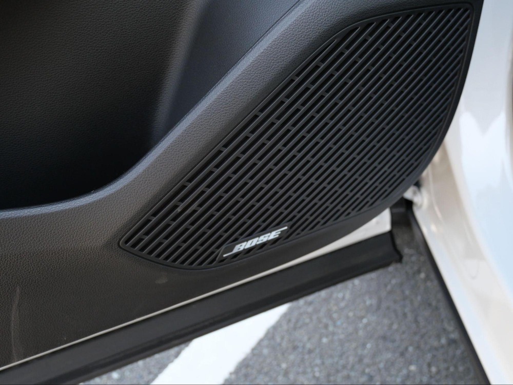 野村ケンジが最新自動車と音響をチェックの画像